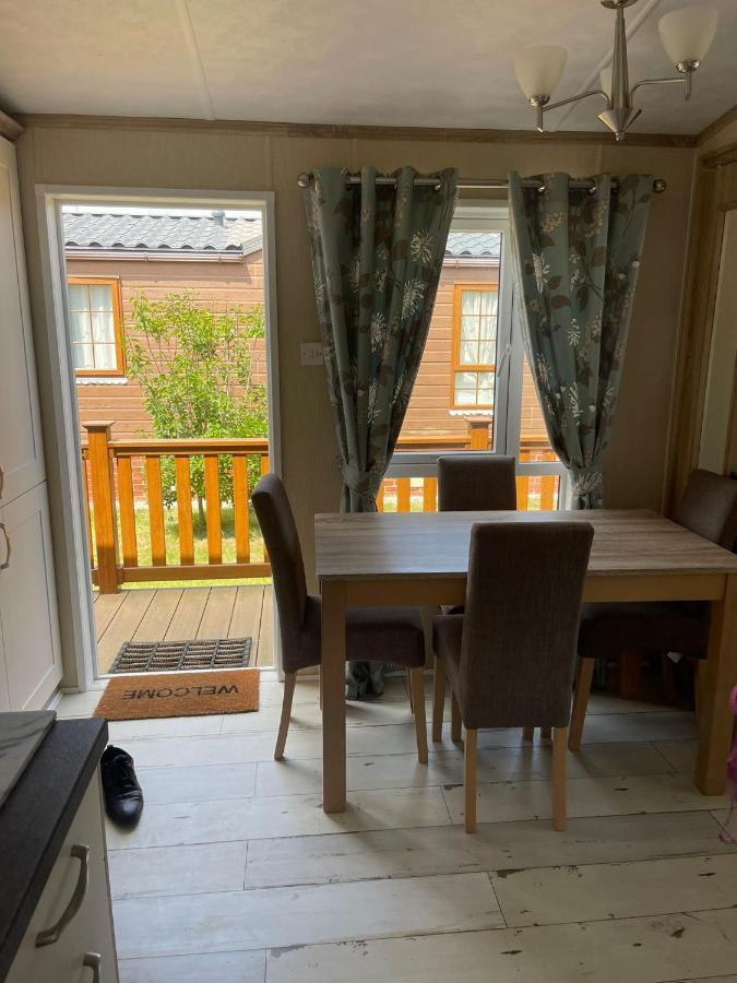 Fern Lodge With Hot Tub Stonham Aspall Exterior photo
